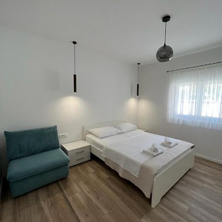 Apartments Mamma Mia Orebić Buitenkant foto