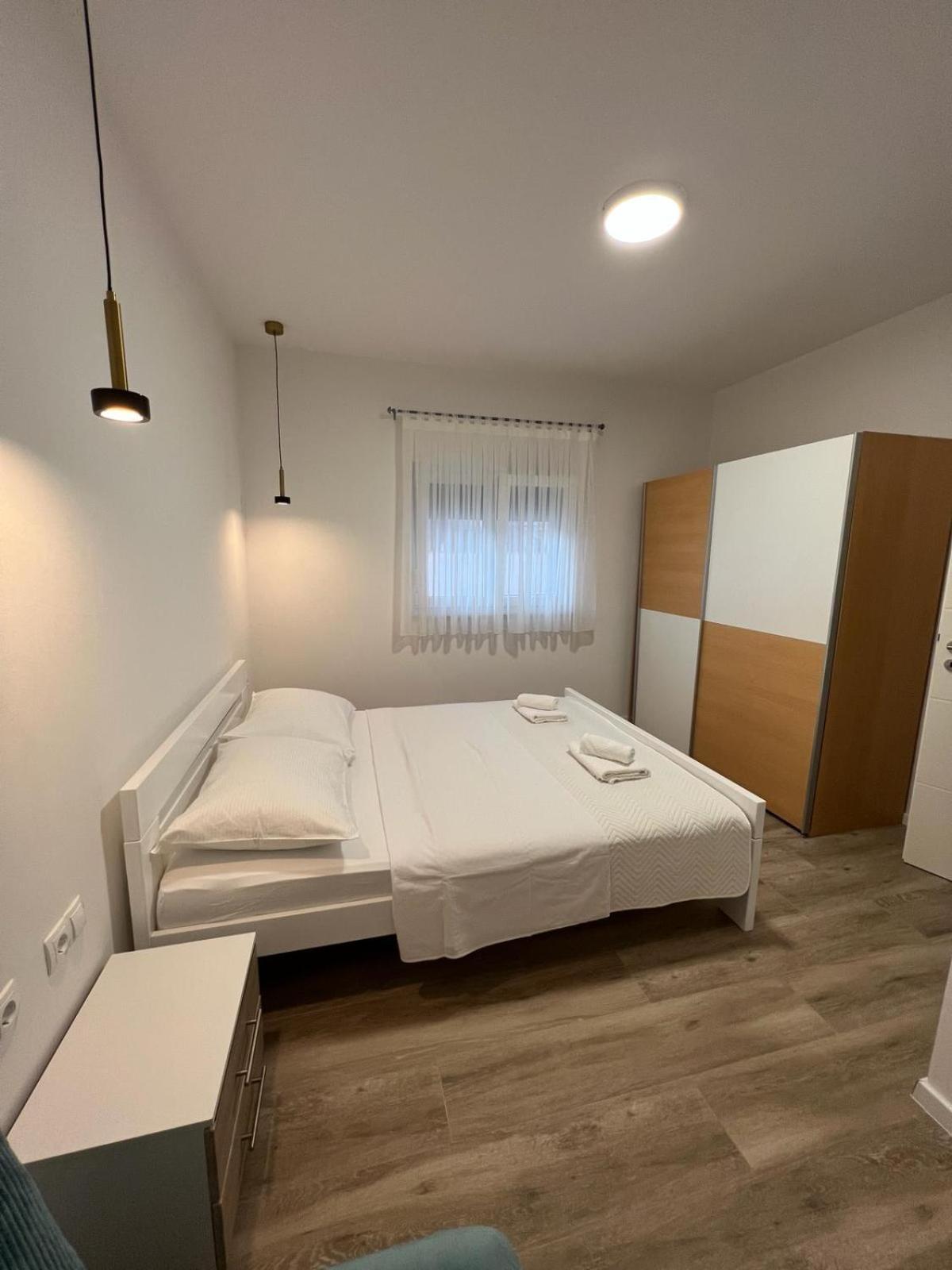 Apartments Mamma Mia Orebić Buitenkant foto